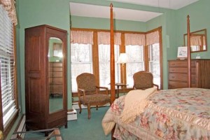 Brewster House Bed & Breakfast, Pemaquid Point Lighthouse Room Four